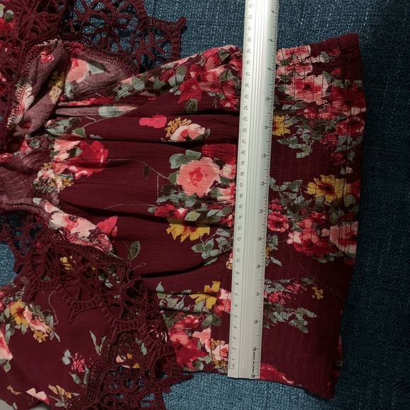 🛍️Haute Project LA Intricate Embroidered Crop Top Sz M - Picture 14 of 16